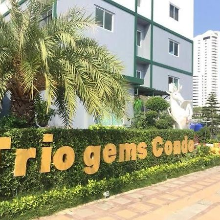 Trio Gems Condo Near Beach And Food Market Jomtien Beach Buitenkant foto